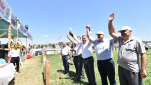 GÜREŞLERİMİZE KATILARAK BU HEYECANI BİZLER İLE YAŞAYAN TÜM MİSAFİRLERİMİZE TEŞEKKÜR EDİYORUZ