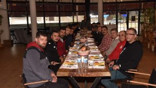 ÇAN 23 EYLÜLSPOR TAKIMI İLE KAHVALTIDA BİR ARAYA GELDİK