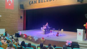 YIL SONU PİYANO DİNLETİSİNE KATILDIK