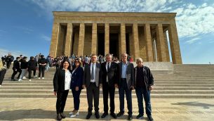 KIYMETLİ MUHTARLARIMIZ İLE ANITKABİR ZİYARETİ