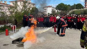 ÇAN BELEDİYESİ İTFAİYE MÜDÜRLÜĞÜ: TOPLUM BİLİNCİNİ OLUŞTURMAK İÇİN TATBİKATLARIMIZI SÜRDÜRÜYORUZ