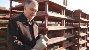 TAŞ ÜRETİM TESİSİMİZ İLK ÜRÜNLERİNİ BASMAYA BAŞLADI