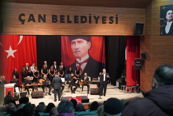 RAMAZAN AKŞAMI MUSİKİ İLE RENKLENDİ