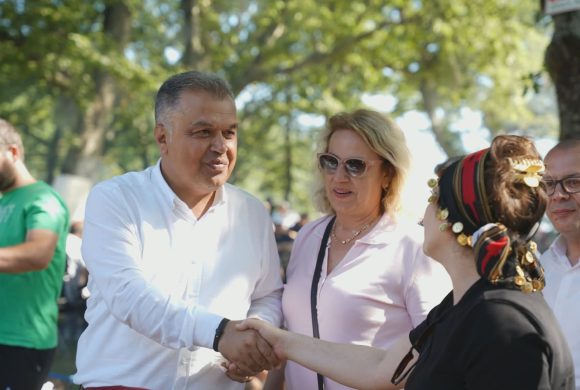 BAŞKANIMIZ HARUN ARSLAN KARADENİZ ŞENLİĞİ’NDE VATANDAŞLARI YALNIZ BIRAKMADI